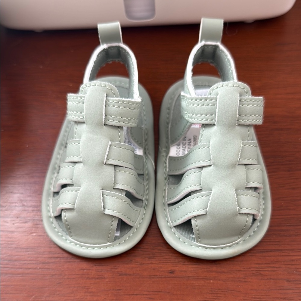 Green Closed-Toe Sandals with Velcro Strap